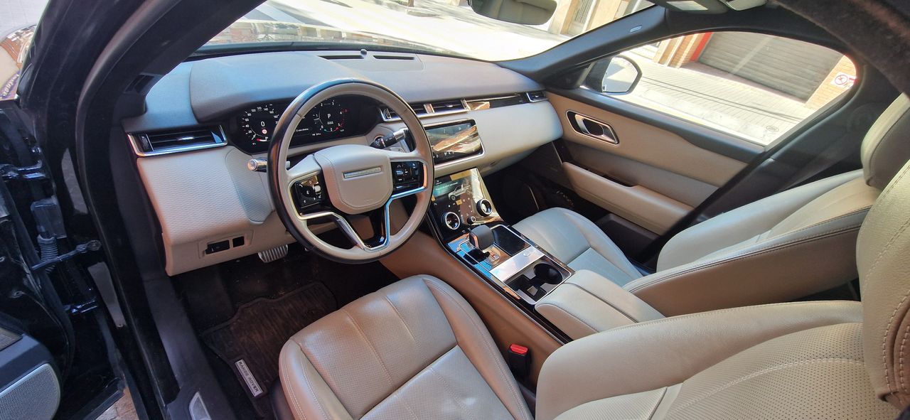 Land-Rover Range Rover Velar 2.0D I4 204CV  RDynamic SE 4WD - Foto 11