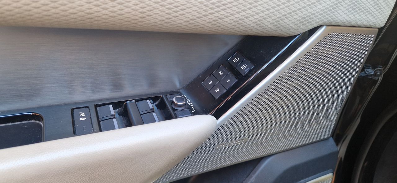 Land-Rover Range Rover Velar 2.0D I4 204CV  RDynamic SE 4WD - Foto 15