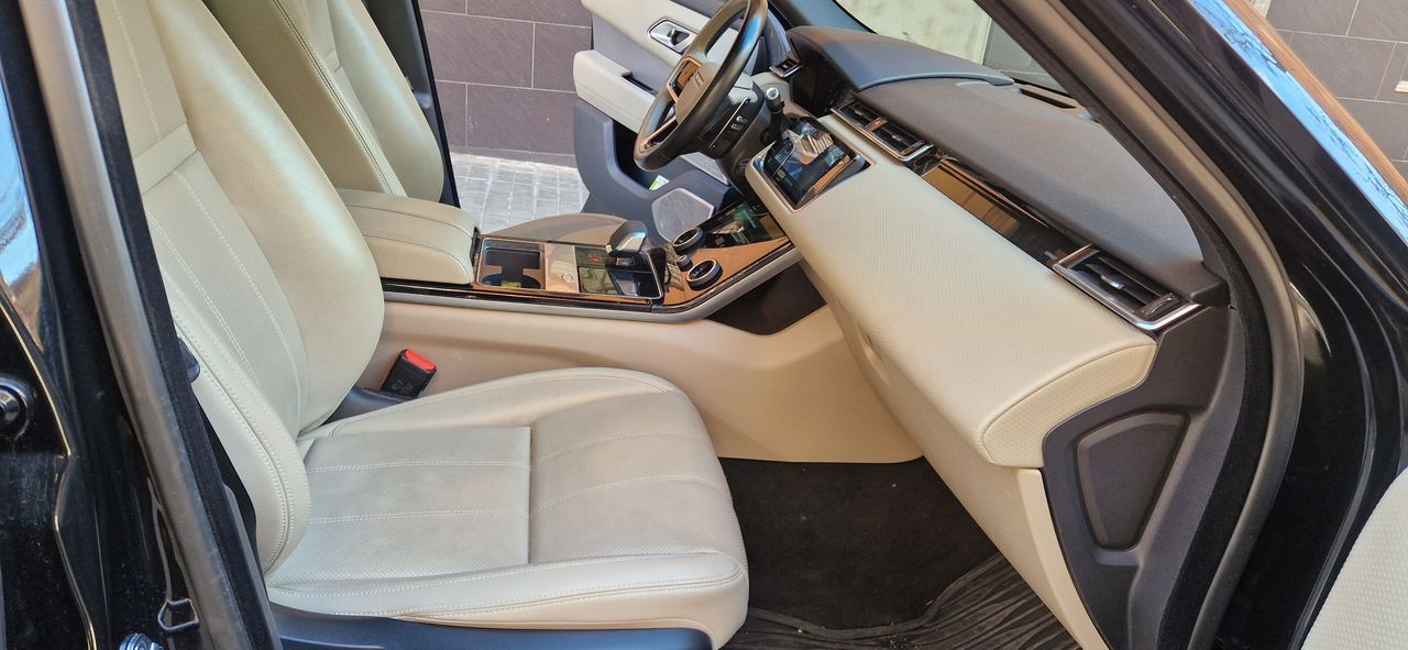 Land-Rover Range Rover Velar 2.0D I4 204CV  RDynamic SE 4WD - Foto 12