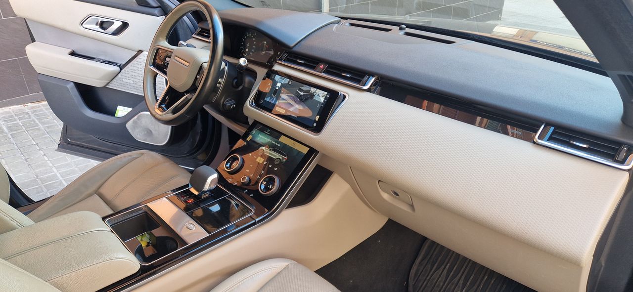 Land-Rover Range Rover Velar 2.0D I4 204CV  RDynamic SE 4WD - Foto 3