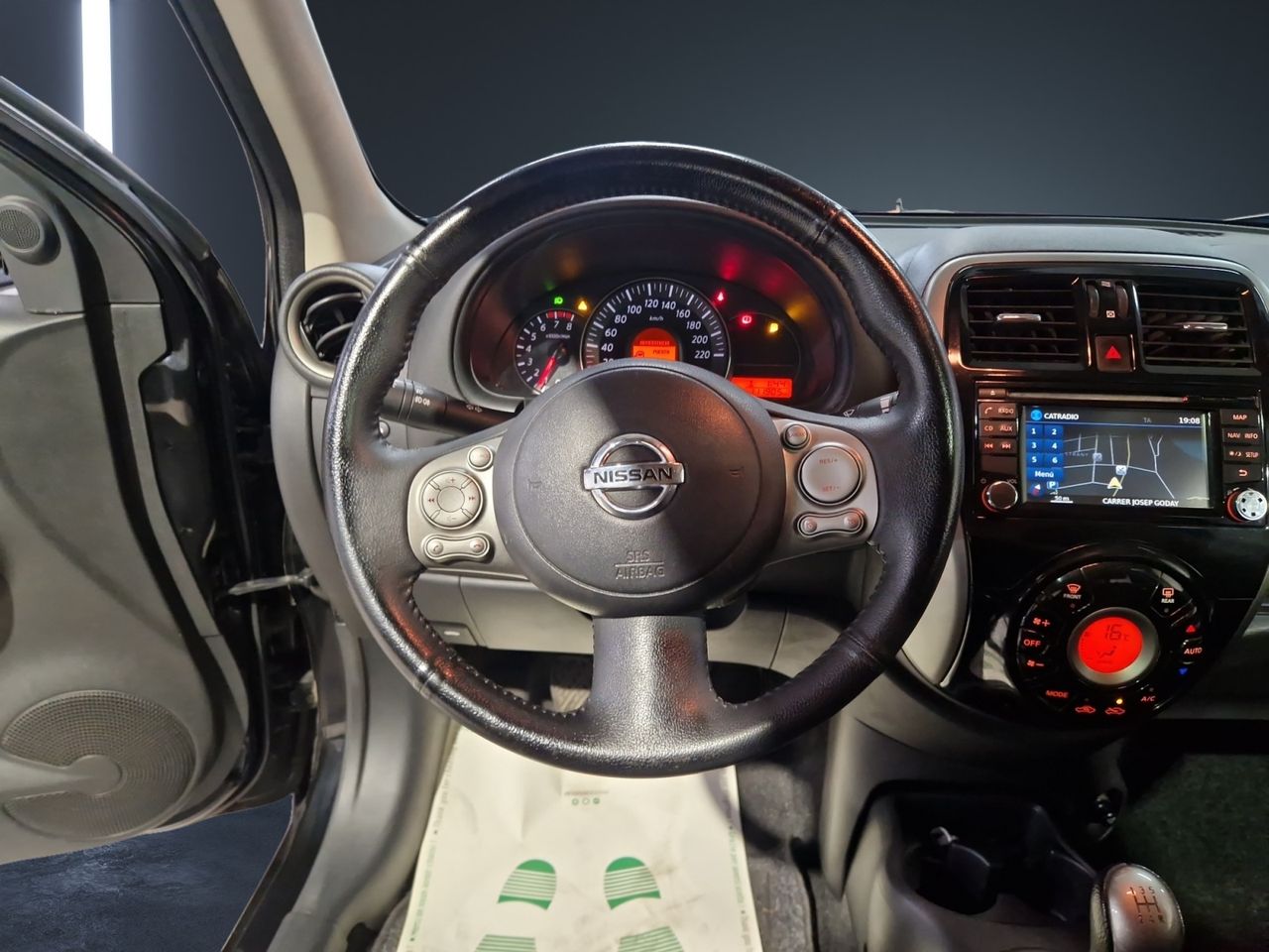 Nissan Micra MICRA 1.2 80CV - Foto 11