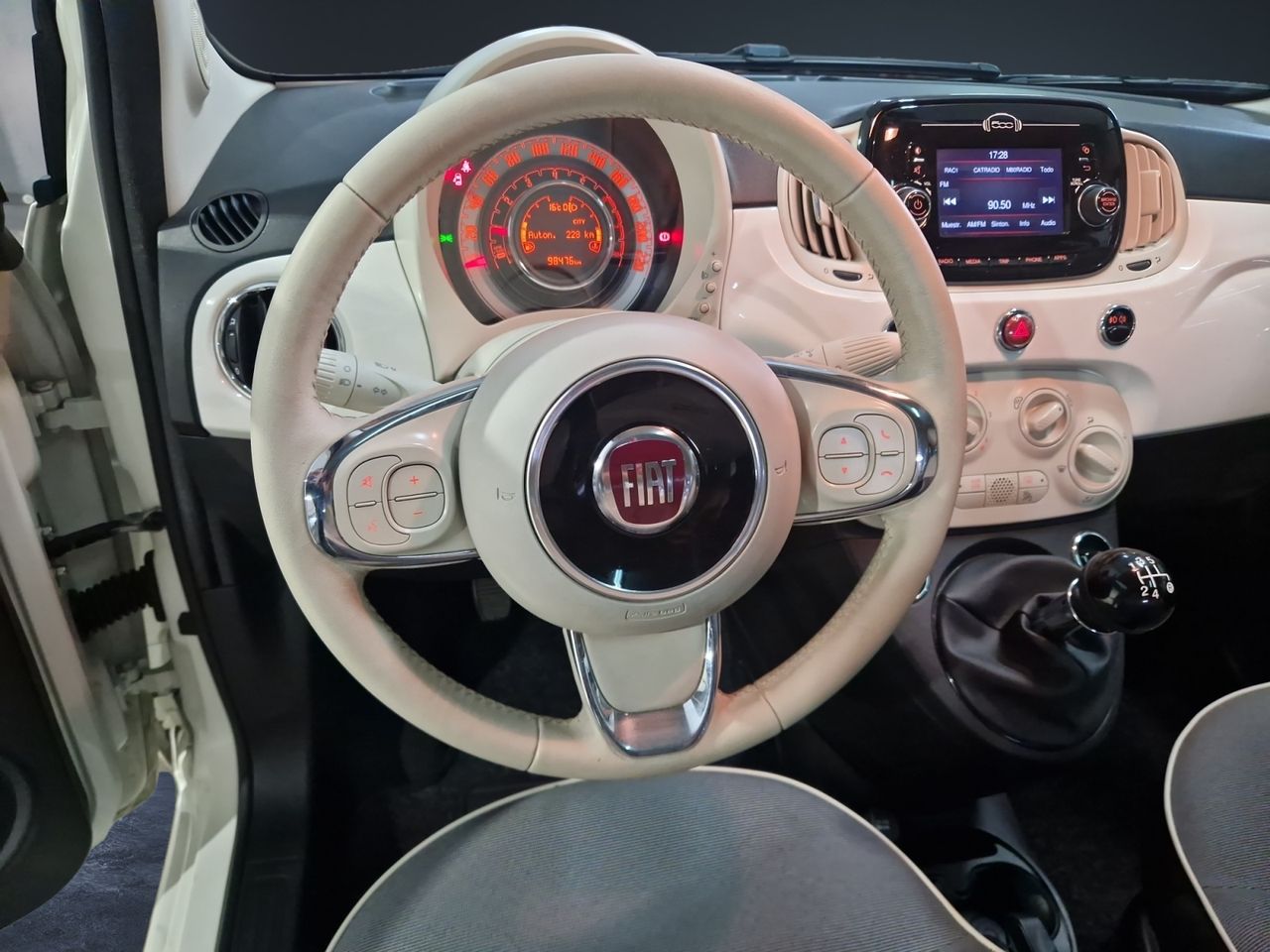 Fiat 500 500 1.2 LOUNGE - Foto 10