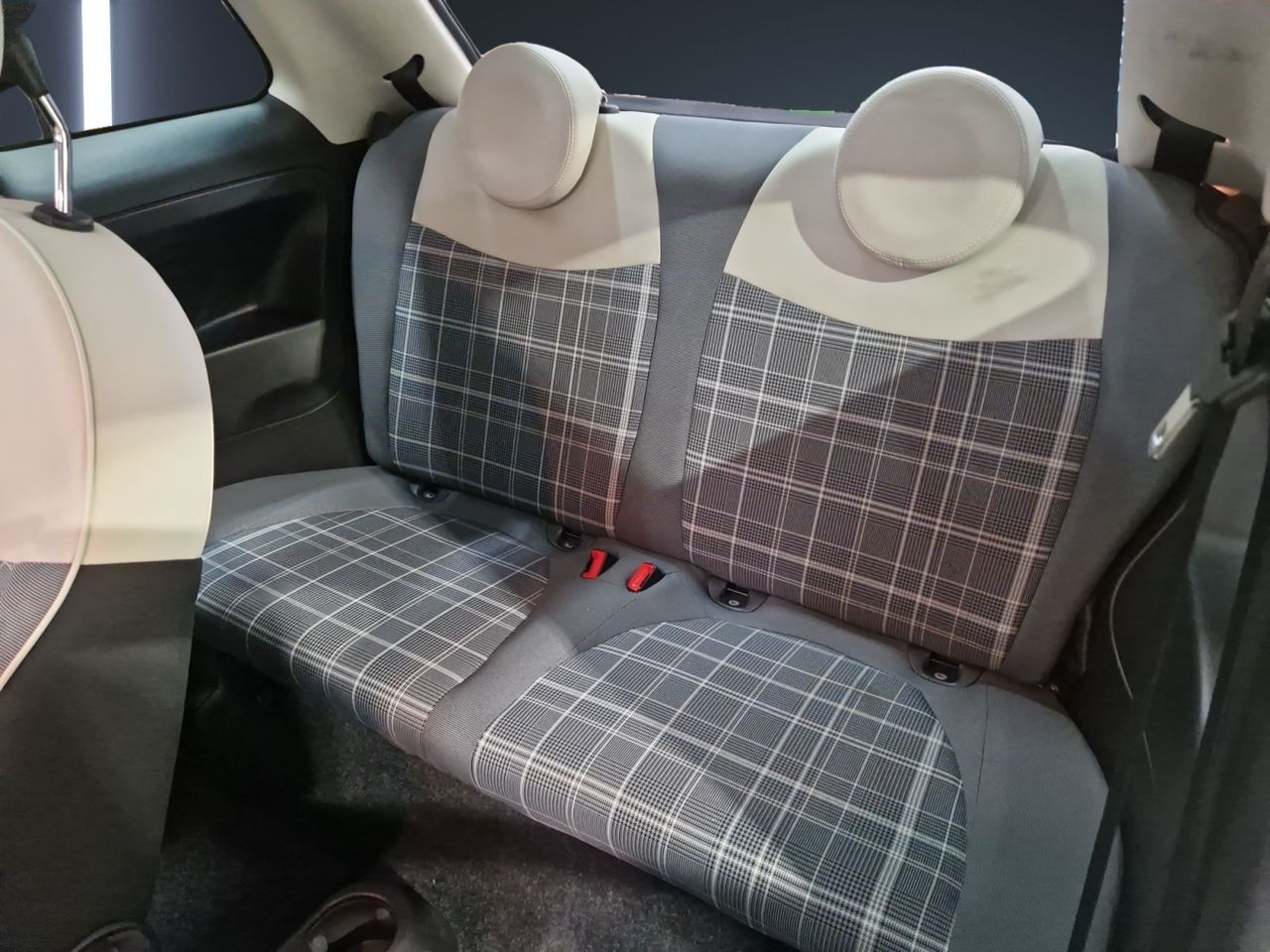 Fiat 500 500 1.2 LOUNGE - Foto 13