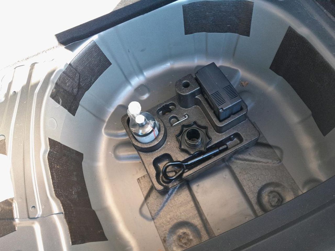 Volkswagen T-Cross T-CROS 1.0 TSI 110CV ADVANCE - Foto 10