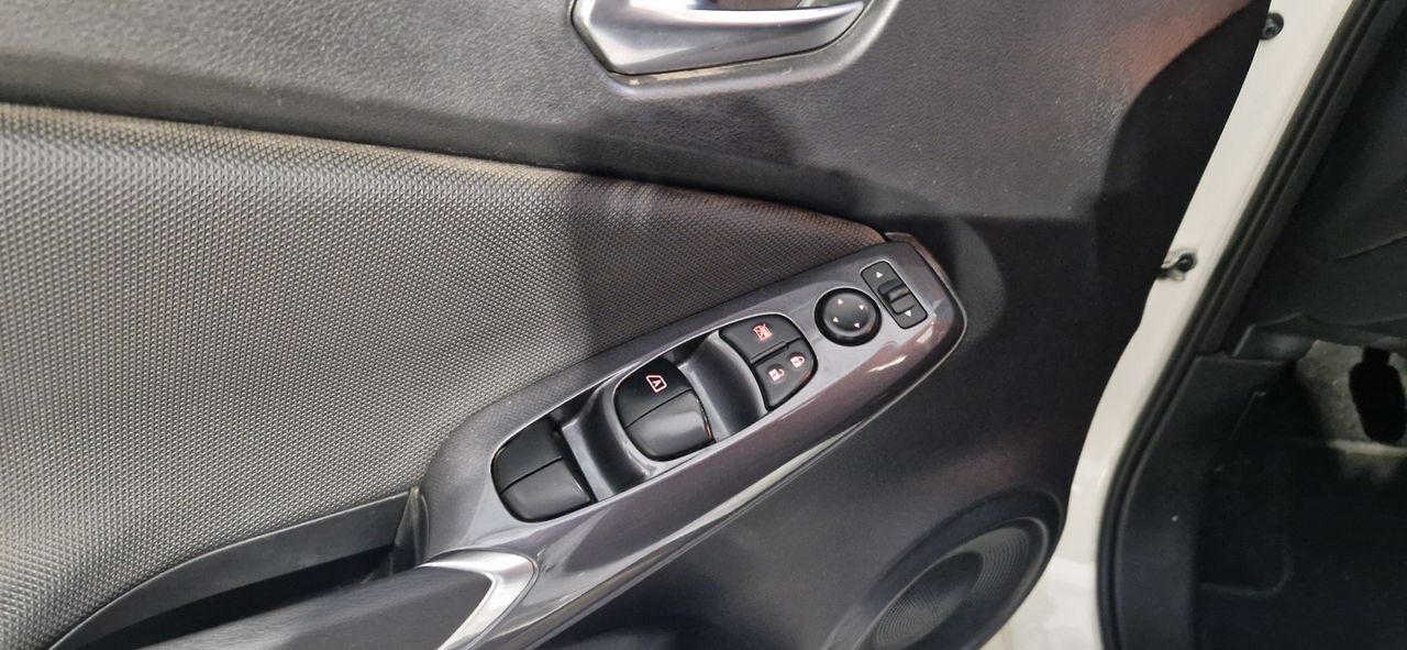 Nissan Juke 1.0 DIG-T Acenta 4x2 114 - Foto 33