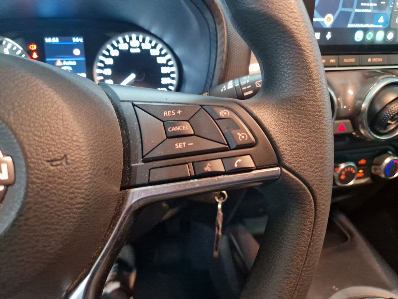 Nissan Juke 1.0 DIG-T Acenta 4x2 114 - Foto 13