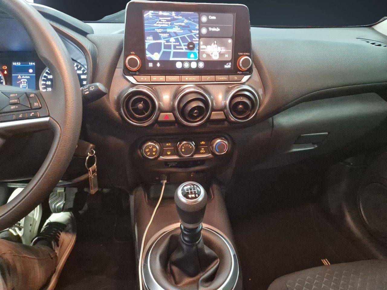 Nissan Juke 1.0 DIG-T Acenta 4x2 114 - Foto 10