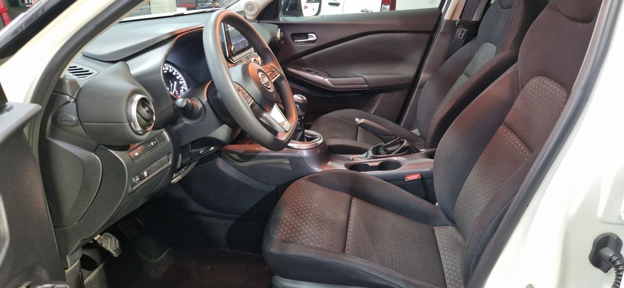 Nissan Juke 1.0 DIG-T Acenta 4x2 114 - Foto 27