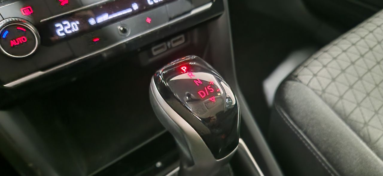 Volkswagen T-Cross 1.0 TSI 110CV ADVANCE DSG APPLE CARPLAY ANDROID AUTO - Foto 28