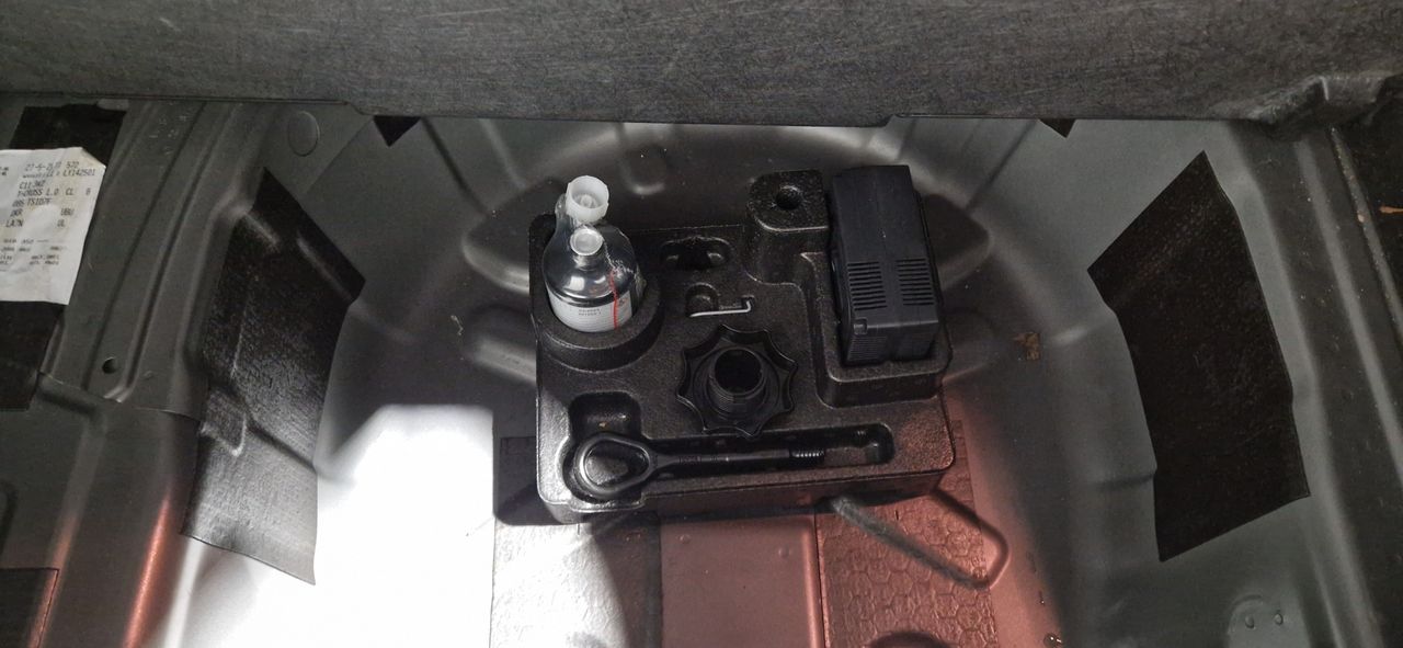 Volkswagen T-Cross 1.0 TSI 110CV ADVANCE DSG APPLE CARPLAY ANDROID AUTO - Foto 30