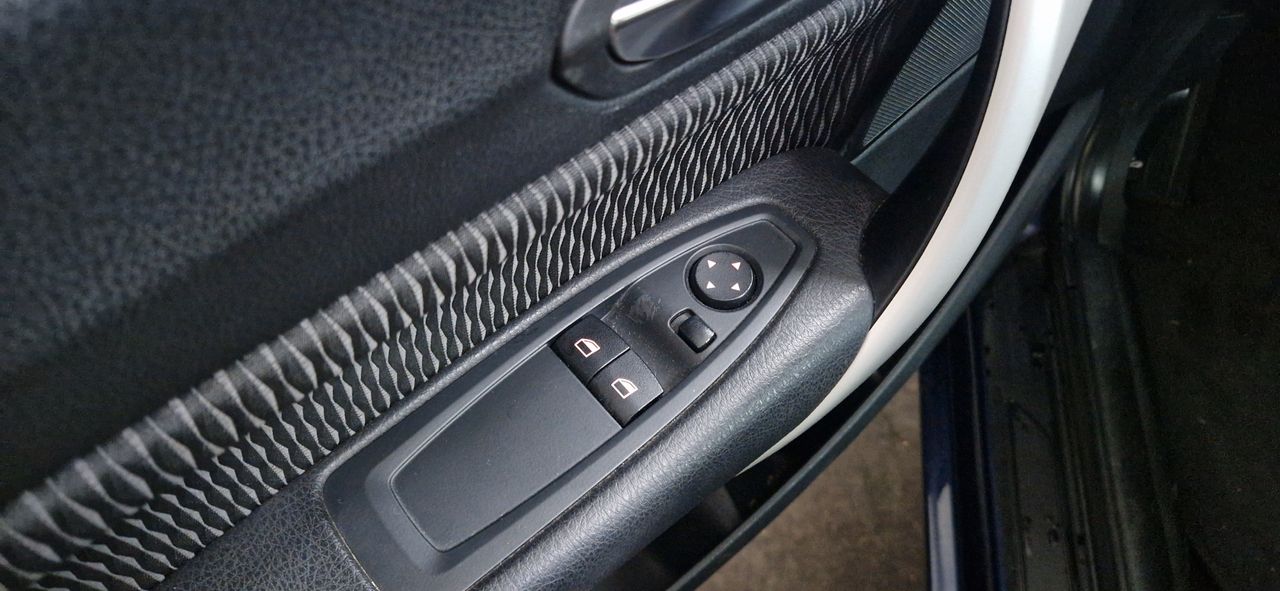 BMW Serie 1 118D cambio automatico - Foto 13