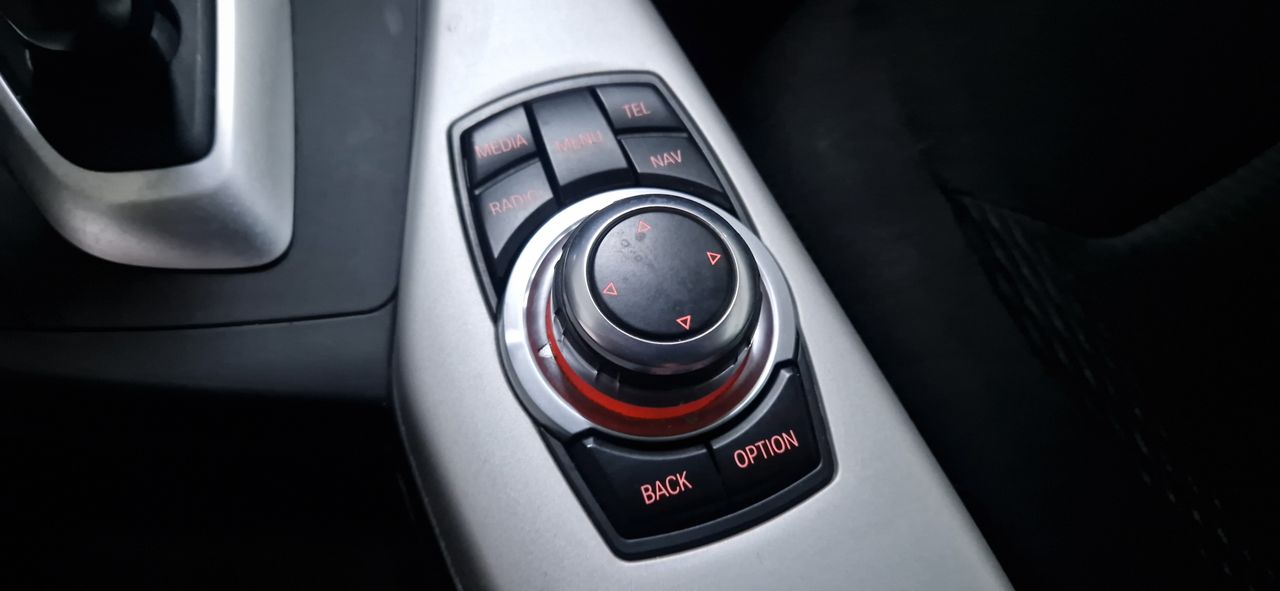 BMW Serie 1 118D cambio automatico - Foto 19