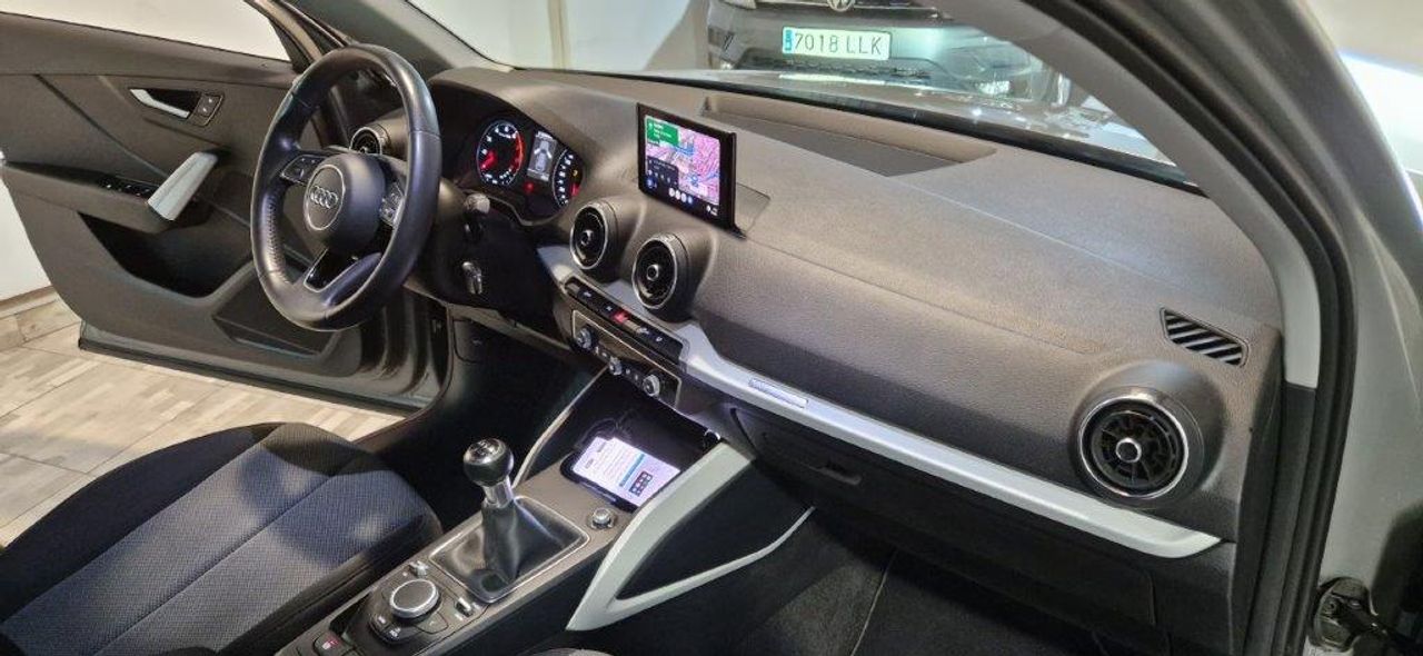 Audi Q2 DESIGN 1.0 TFSI 116CV - Foto 10