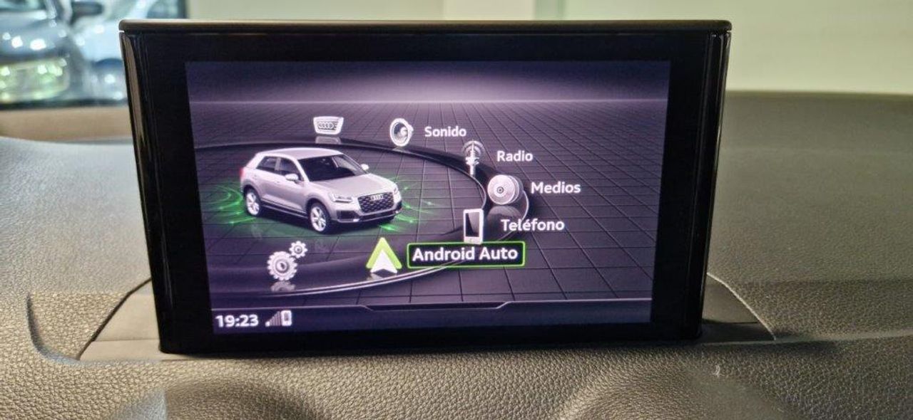 Audi Q2 DESIGN 1.0 TFSI 116CV - Foto 27