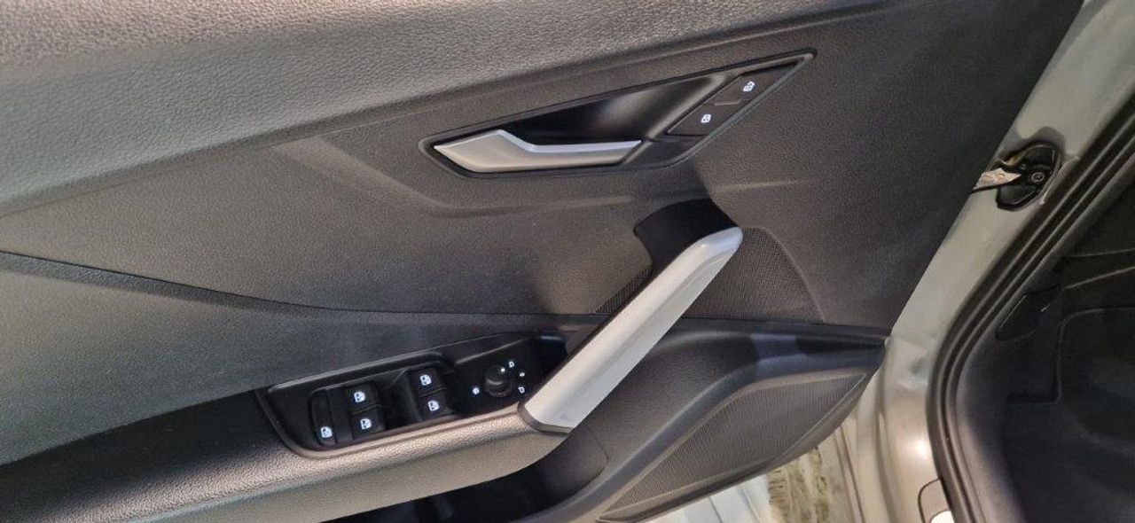 Audi Q2 DESIGN 1.0 TFSI 116CV - Foto 16