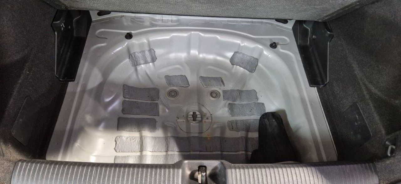 Audi Q2 DESIGN 1.0 TFSI 116CV - Foto 32