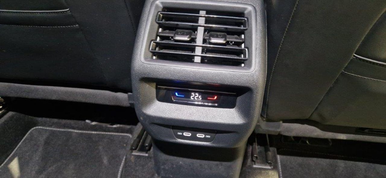 Volkswagen Tiguan 2.0 TDI 150CV R.LINE DSG FULL EQUIPE - Foto 20