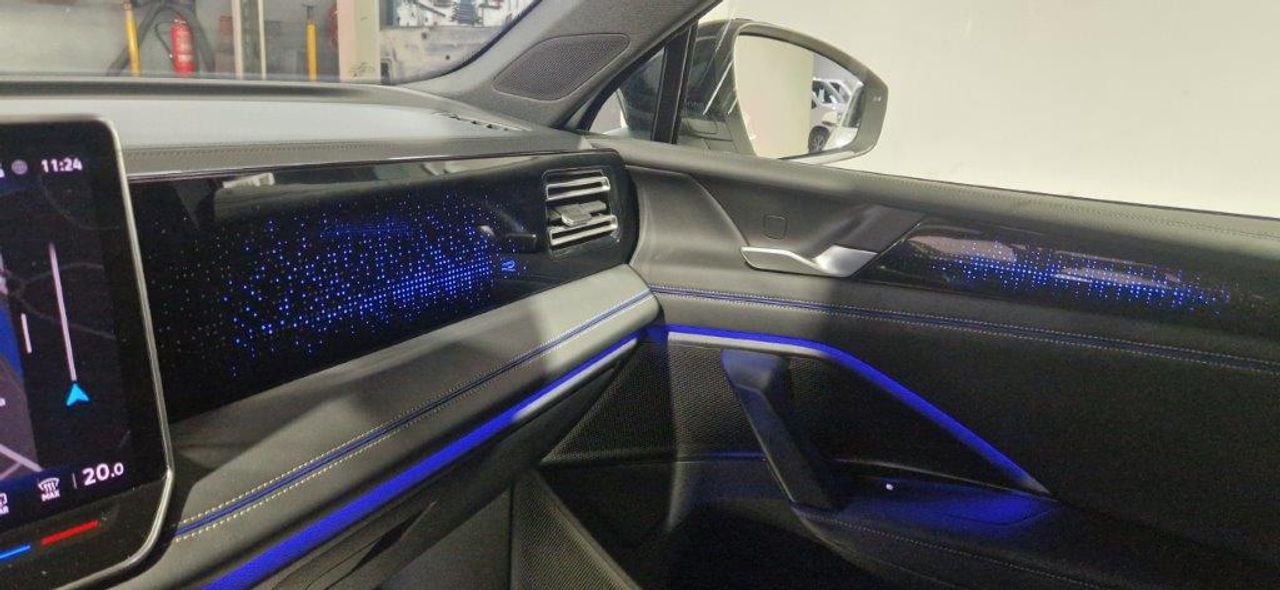 Volkswagen Tiguan 2.0 TDI 150CV R.LINE DSG FULL EQUIPE - Foto 29