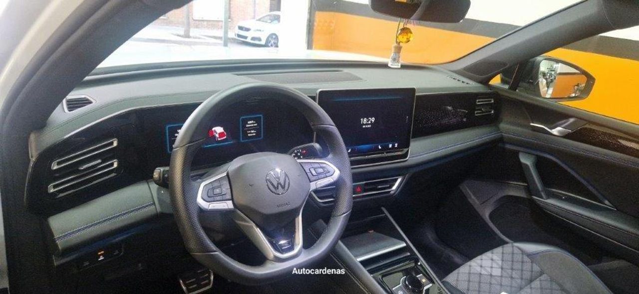 Volkswagen Tiguan 2.0 TDI 150CV R.LINE DSG FULL EQUIPE - Foto 8