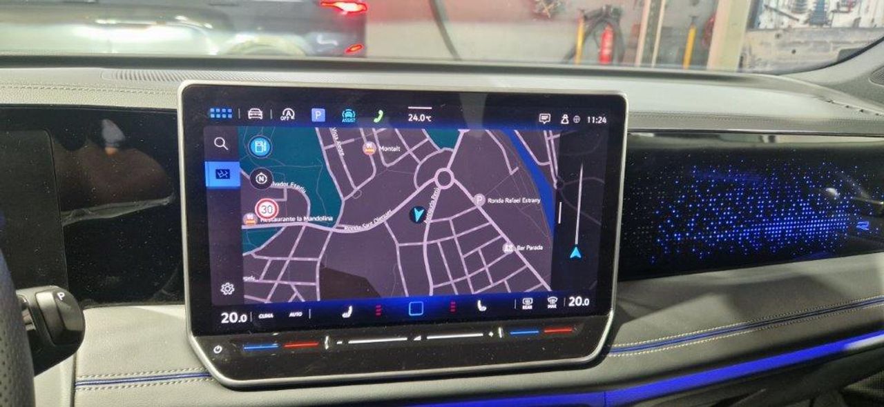 Volkswagen Tiguan 2.0 TDI 150CV R.LINE DSG FULL EQUIPE - Foto 28