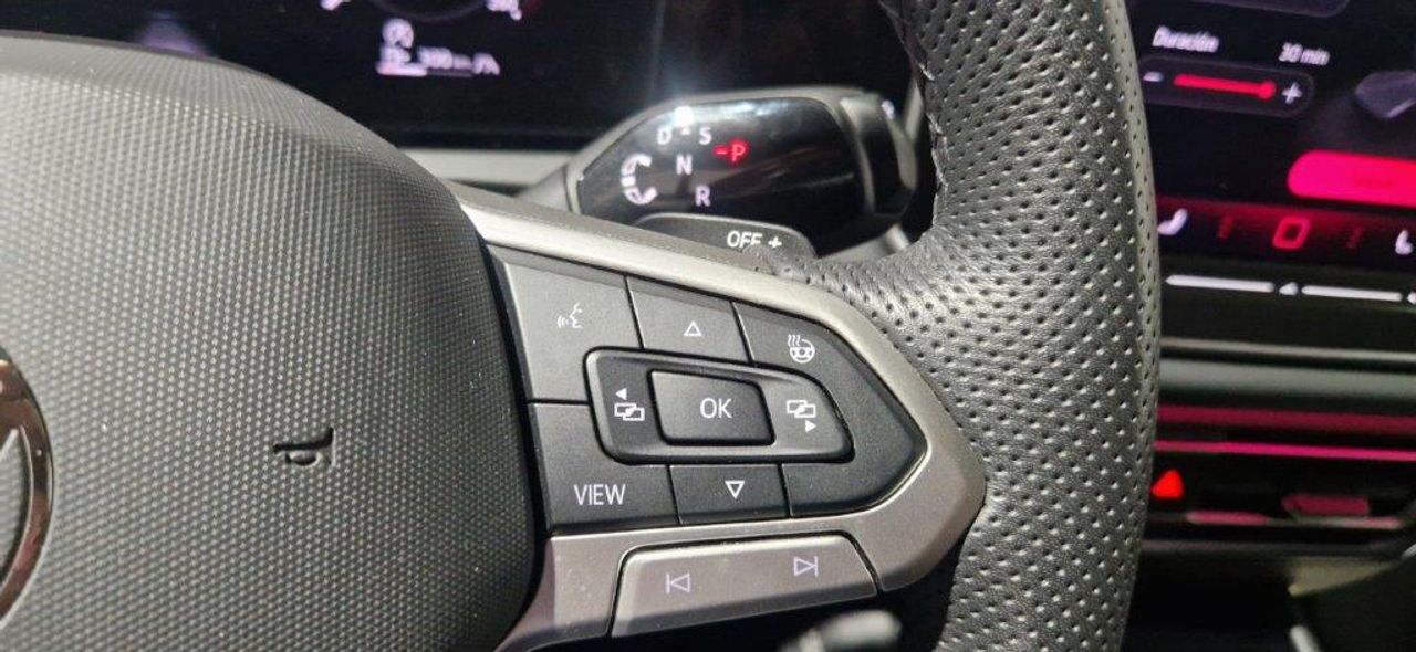 Volkswagen Tiguan 2.0 TDI 150CV R.LINE DSG FULL EQUIPE - Foto 37