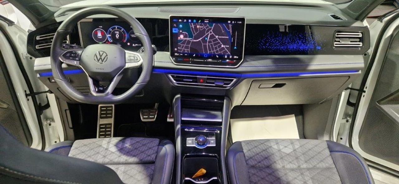 Volkswagen Tiguan 2.0 TDI 150CV R.LINE DSG FULL EQUIPE - Foto 22