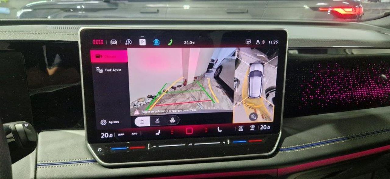 Volkswagen Tiguan 2.0 TDI 150CV R.LINE DSG FULL EQUIPE - Foto 31