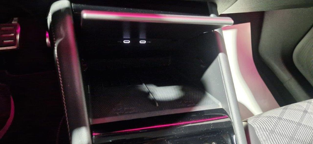 Volkswagen Tiguan 2.0 TDI 150CV R.LINE DSG FULL EQUIPE - Foto 39