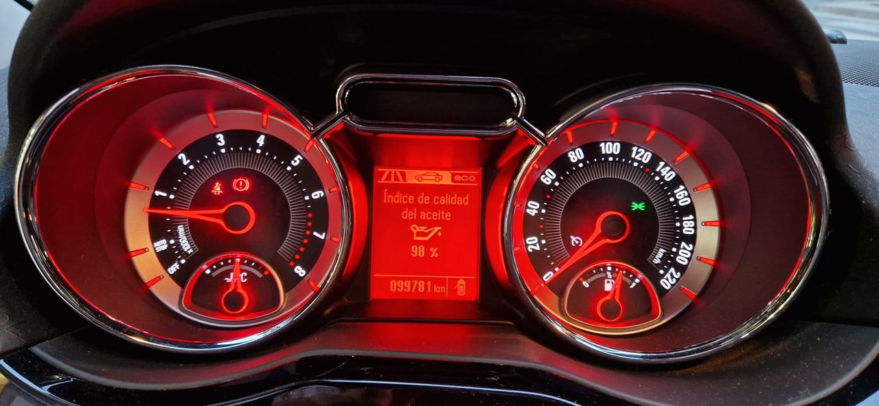 Opel Adam 1.4 87CV - Foto 21