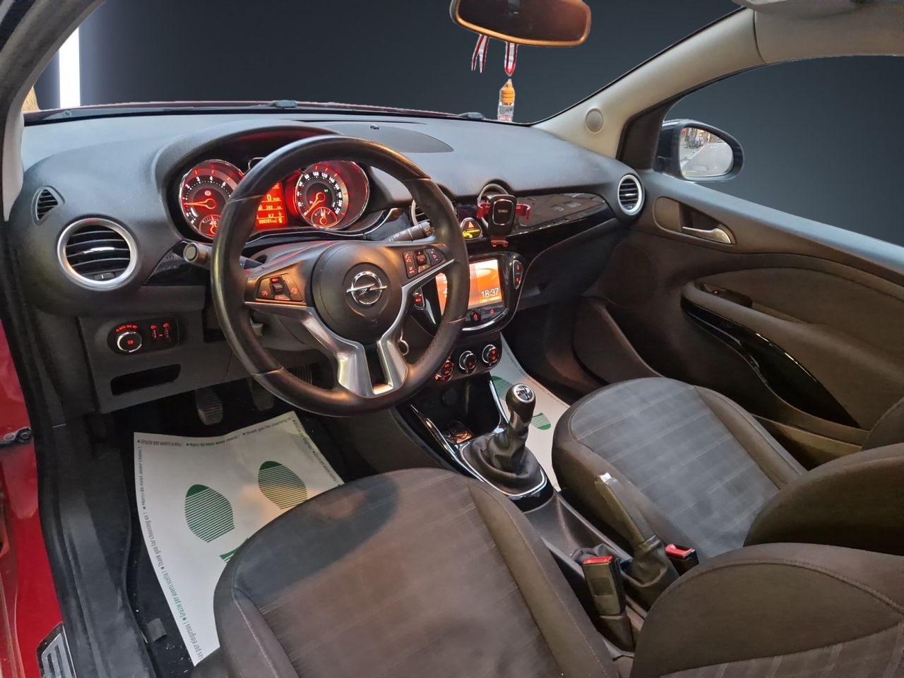 Opel Adam 1.4 87CV - Foto 10