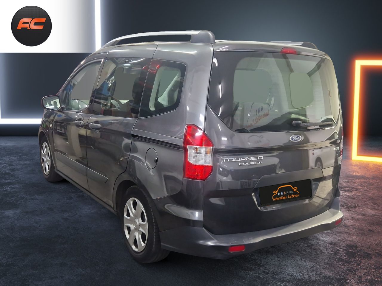 Ford Tourneo Courier Ambiente 1.0 EcoBoost 100 CV Start&Stop - Foto 3