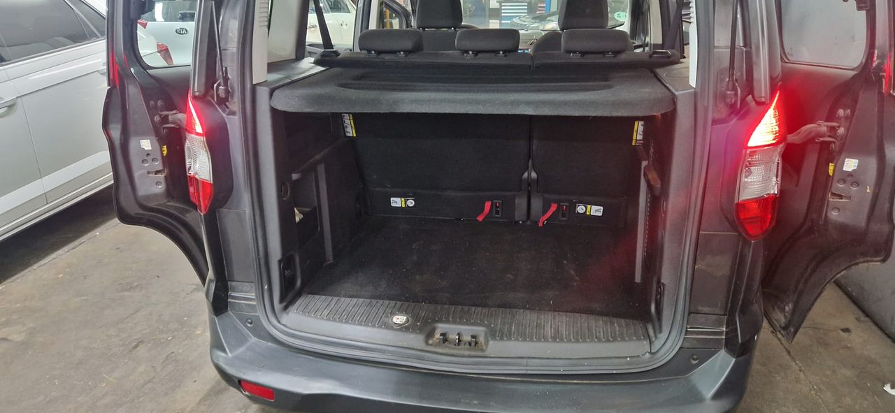 Ford Tourneo Courier Ambiente 1.0 EcoBoost 100 CV Start&Stop - Foto 17