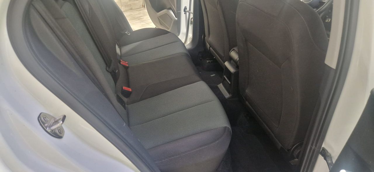 Audi Q2 30 TFSI 116CV BLACK LINE APPLE CARPLAY ANDROID AUTO - Foto 13