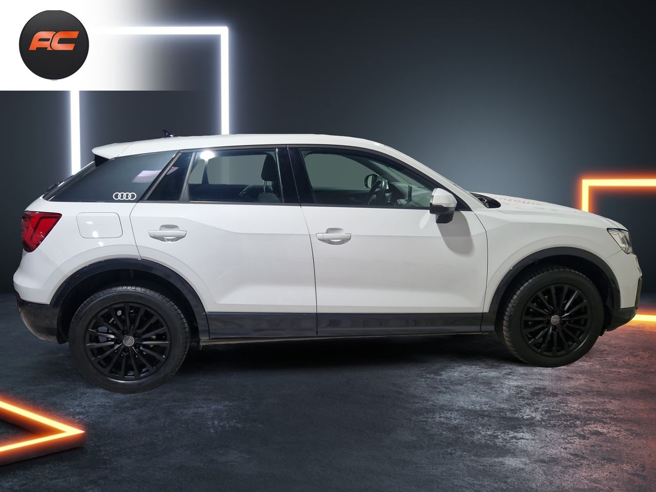 Audi Q2 30 TFSI 116CV BLACK LINE APPLE CARPLAY ANDROID AUTO - Foto 6