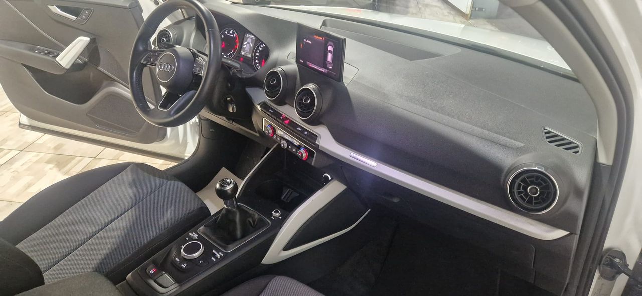 Audi Q2 30 TFSI 116CV BLACK LINE APPLE CARPLAY ANDROID AUTO - Foto 12