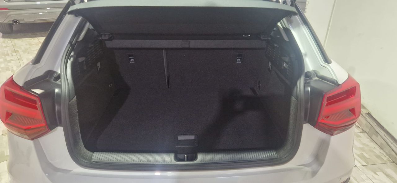 Audi Q2 30 TFSI 116CV BLACK LINE APPLE CARPLAY ANDROID AUTO - Foto 32