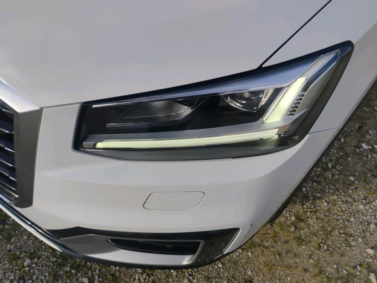 Audi Q2 30 TFSI 116CV DESIGN APPLE CARPLAY ANDROID AUTO - Foto 21