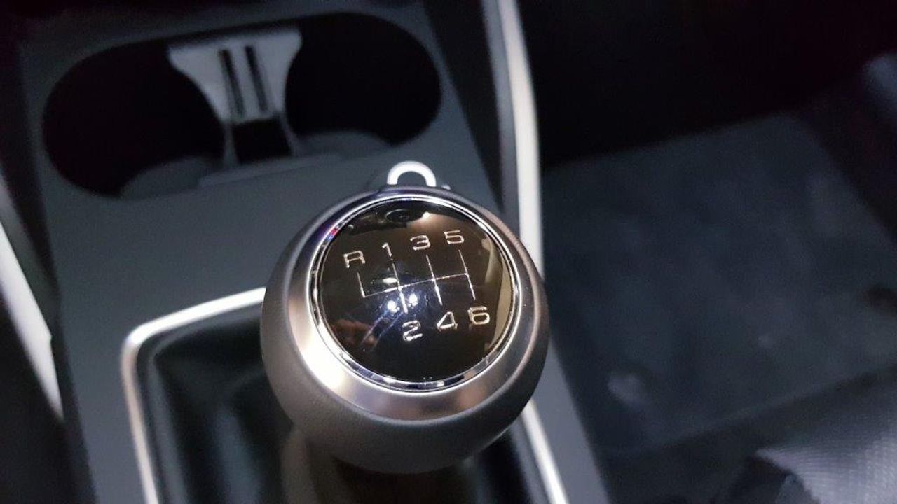 Audi Q2 30 TFSI 116CV DESIGN APPLE CARPLAY ANDROID AUTO - Foto 10