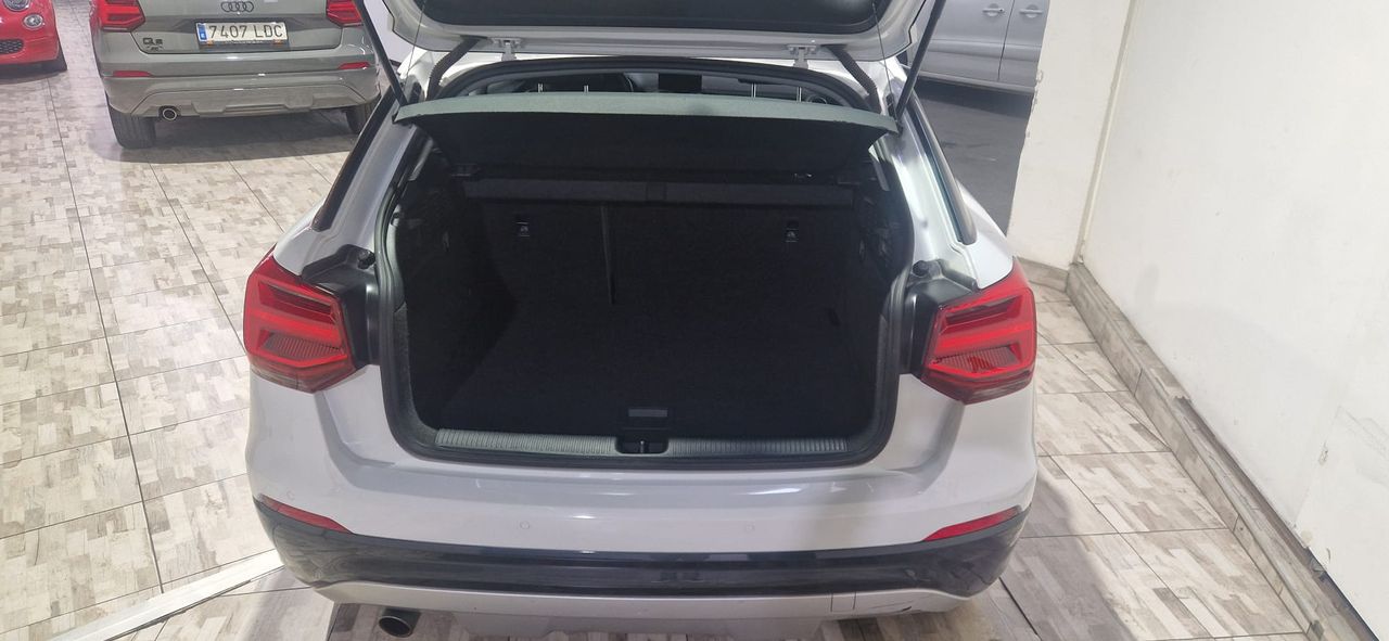 Audi Q2 30 TFSI 116CV BLACK LINE APPLE CARPLAY ANDROID AUTO - Foto 31