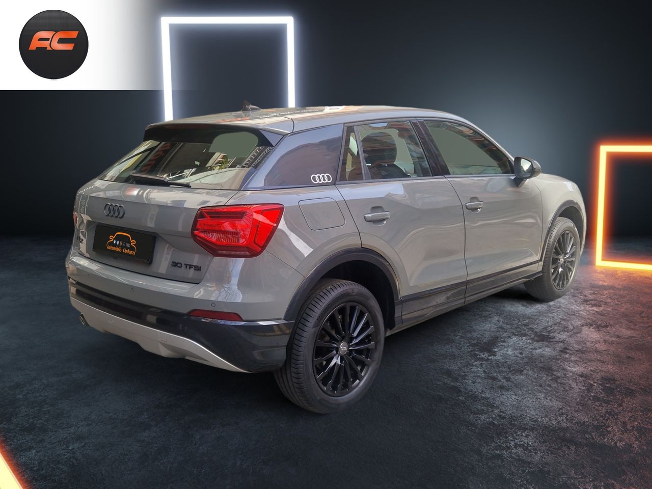 Audi Q2 30 TFSI 116CV DESIGN BLACK EDITION - Foto 4