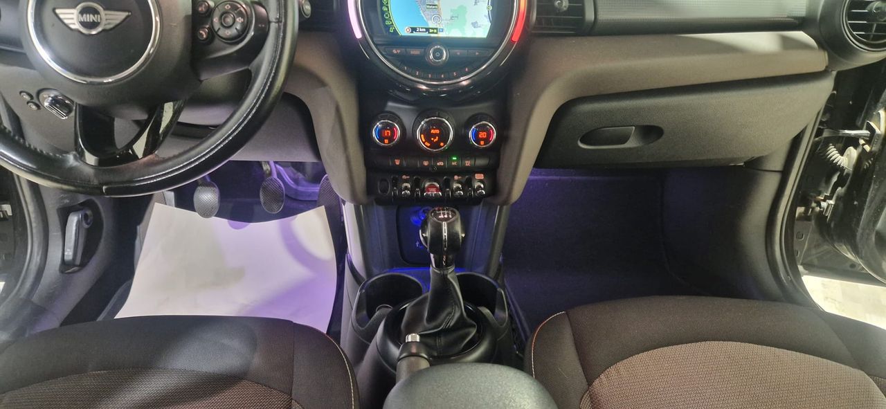 MINI MINI COOPER D 5 PUERTAS NEVEGADOR GPS - Foto 14