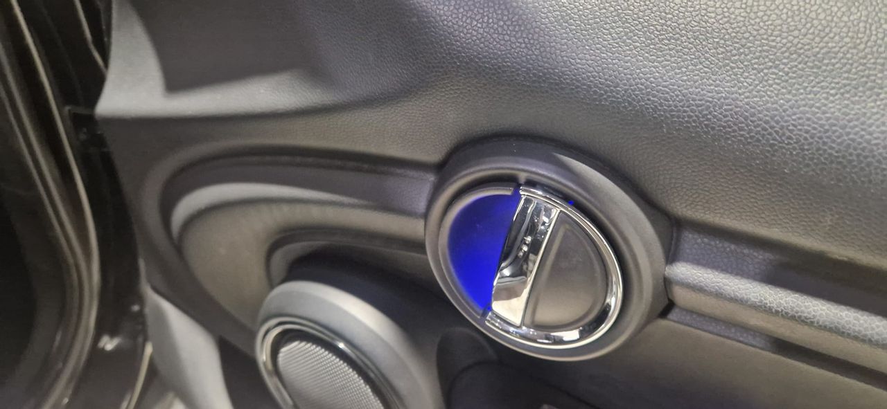 MINI MINI COOPER D 5 PUERTAS NEVEGADOR GPS - Foto 26