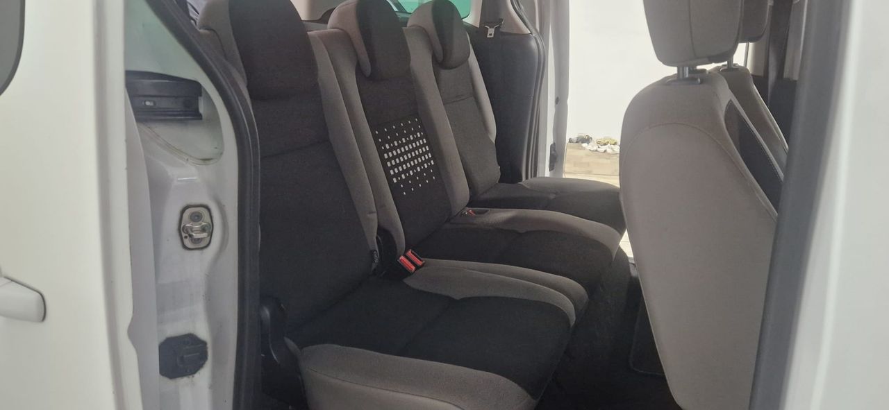 Citroën Berlingo Multispace Feel BlueHDi 100 NAVEGADOR GPS - Foto 19