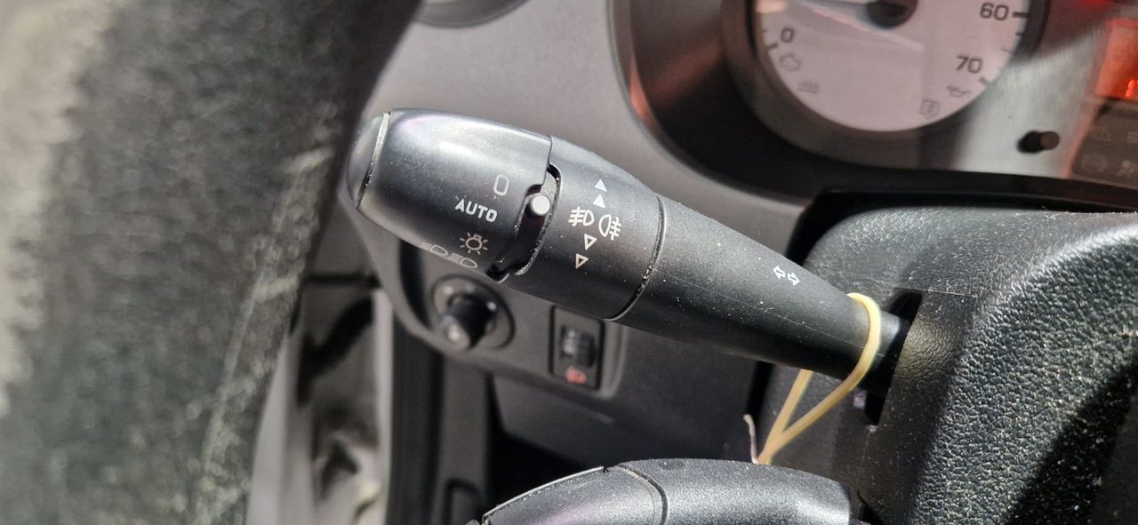 Citroën Berlingo Multispace Feel BlueHDi 100 NAVEGADOR GPS - Foto 22