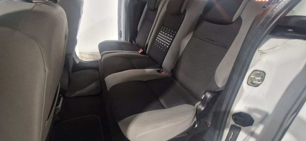 Citroën Berlingo Multispace Feel BlueHDi 100 NAVEGADOR GPS - Foto 23