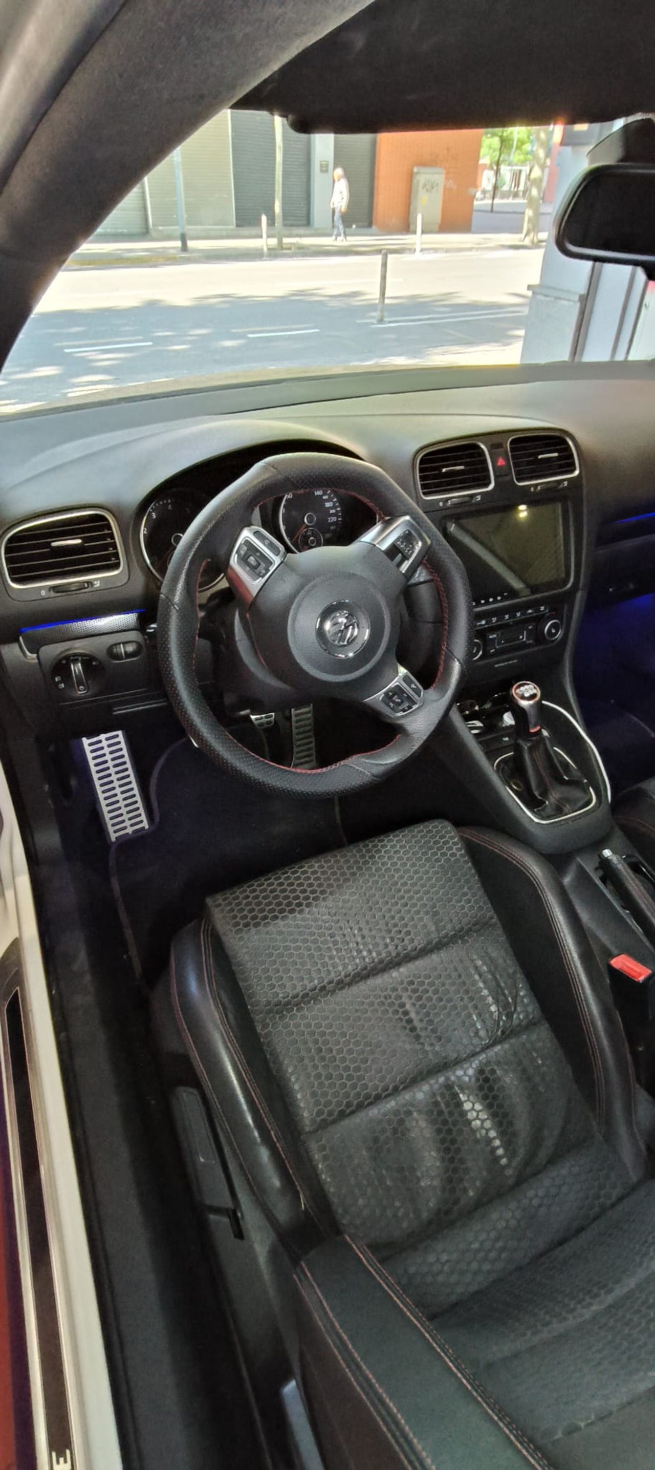 Volkswagen Golf Golf 2.0 TSI GTI Edicion 35 300CV - Foto 17