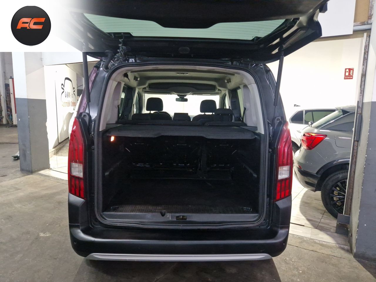 Peugeot Rifter Allure Standard BlueHDi 100 - Foto 10