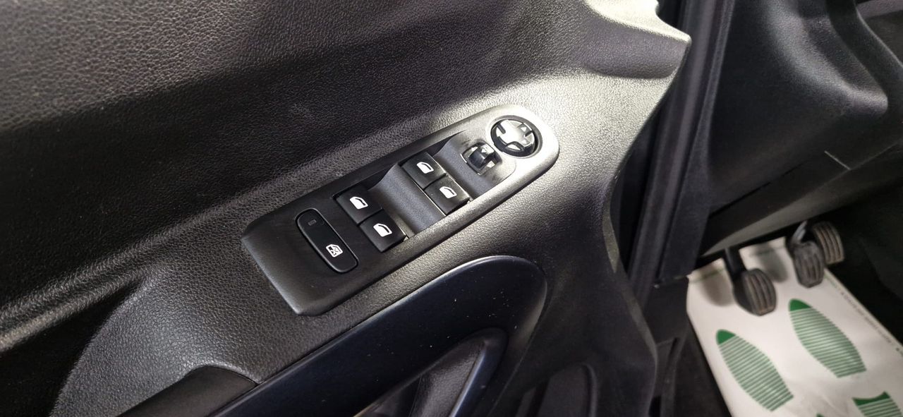 Peugeot Rifter Allure Standard BlueHDi 100 - Foto 22