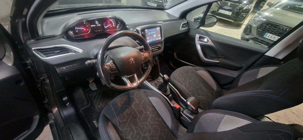 Peugeot 2008 Style 1.6 BlueHDi 100 - Foto 16