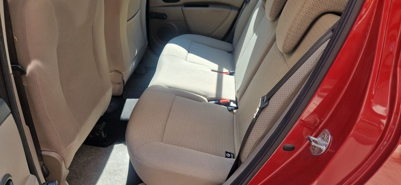 Renault Clio  CONFORT EXPRESSION CLIO 1.4 100CV - Foto 11